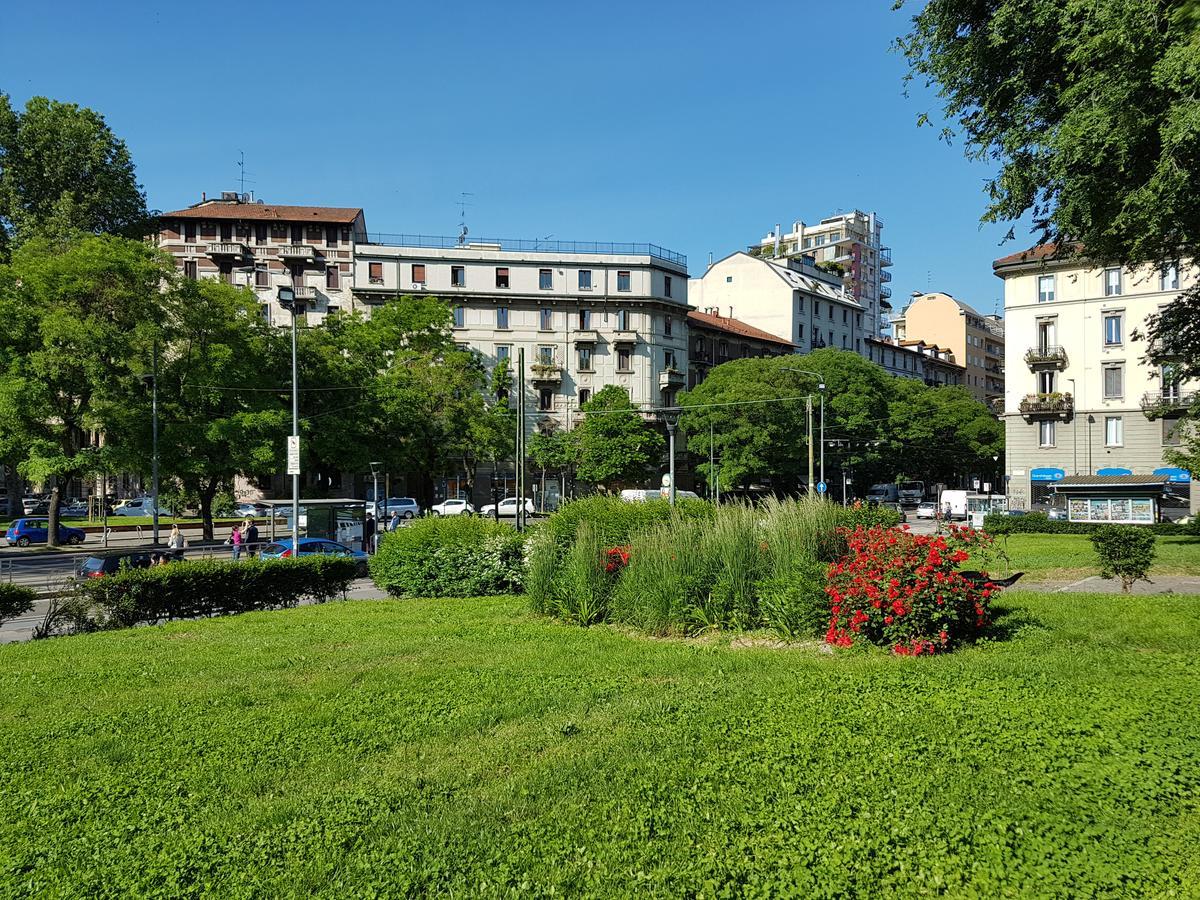 Appartamento Toscale Milán Exteriér fotografie